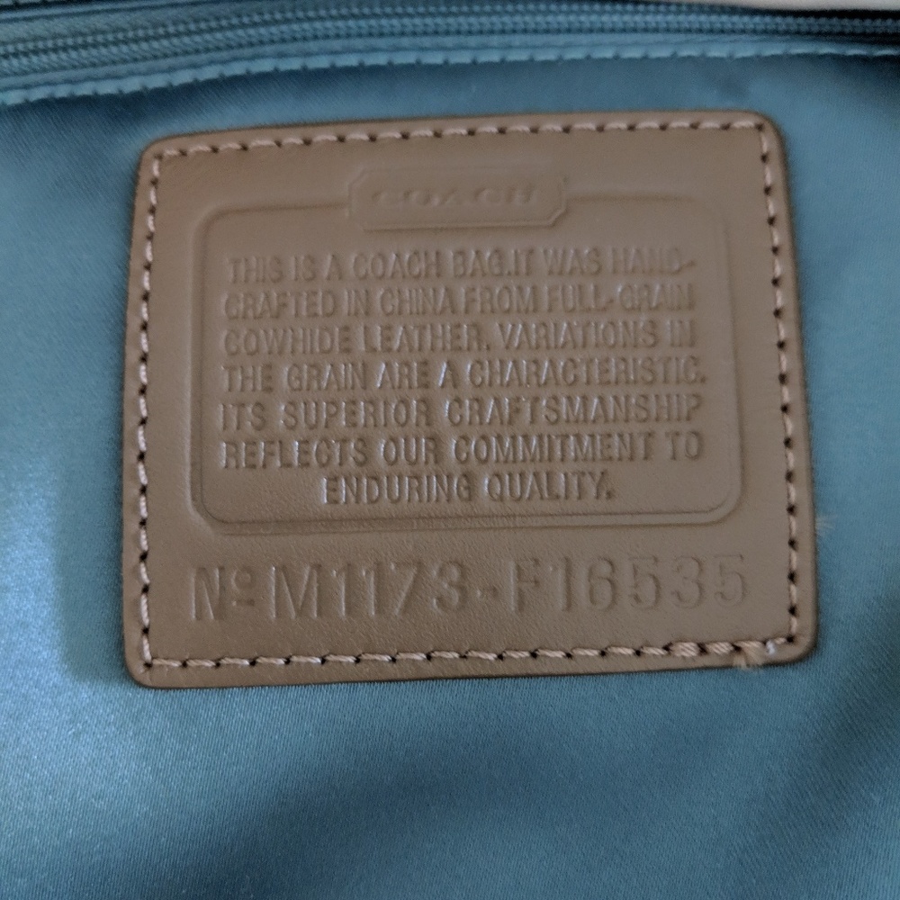 Coach Shoulder Bag - Picture 8 of 8